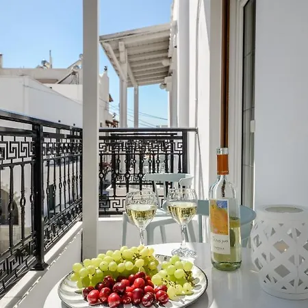 別荘 Connection Naxos Town *