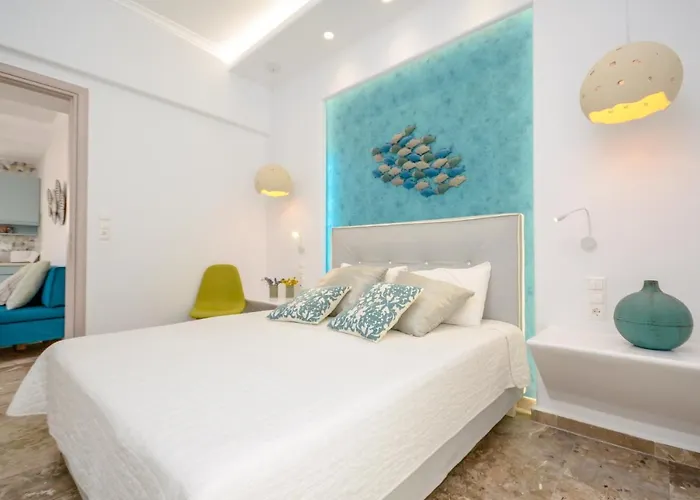 Connection Naxos Town *