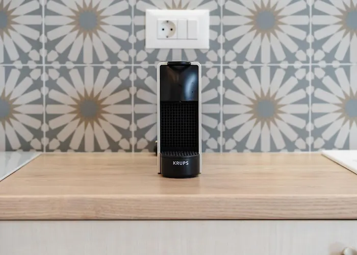 Connection Naxos Town * Naxos City